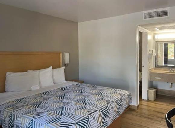 Motel 6 Riviera Beach Fl Eksteriør billede