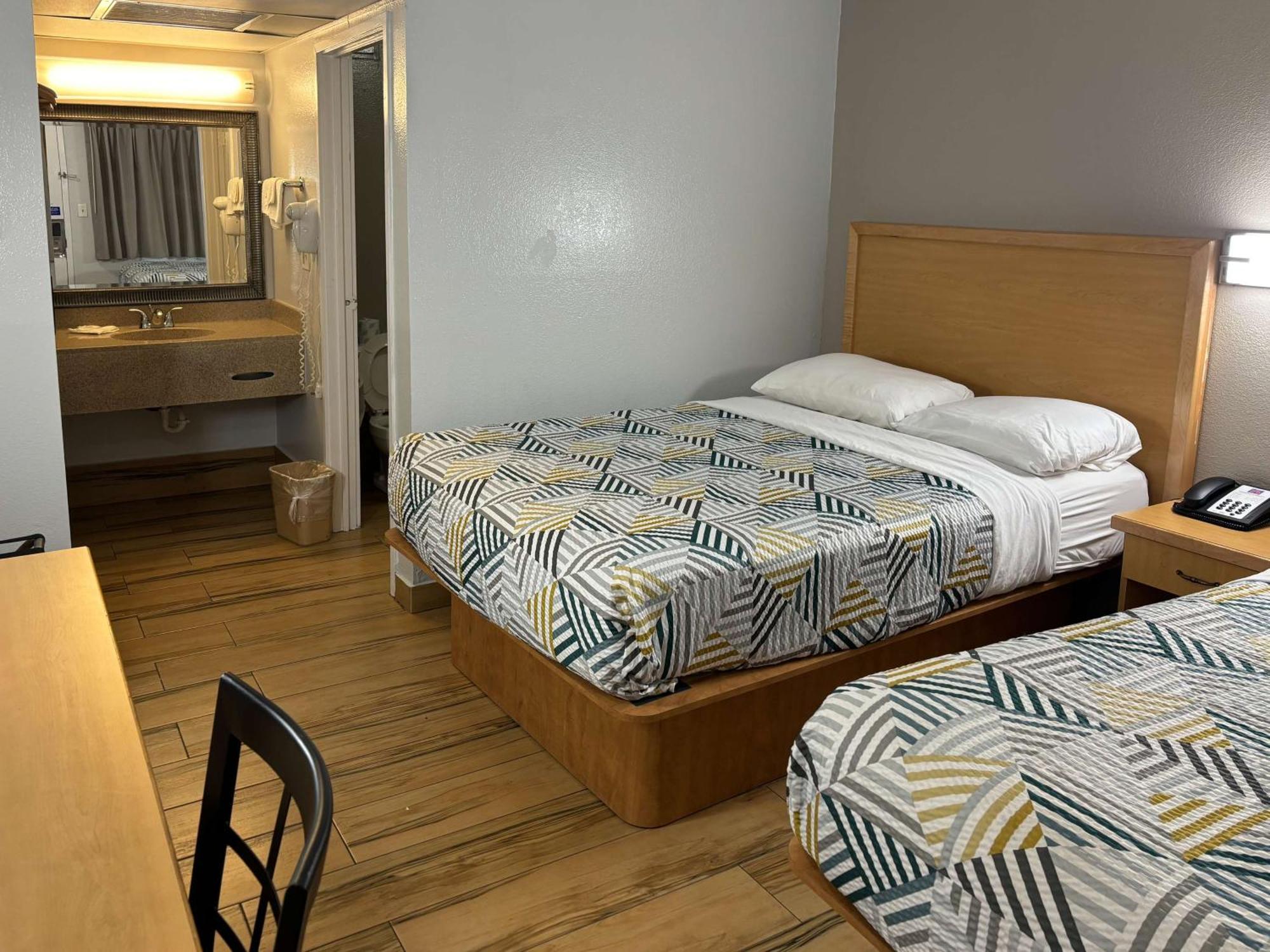 Motel 6 Riviera Beach Fl Eksteriør billede
